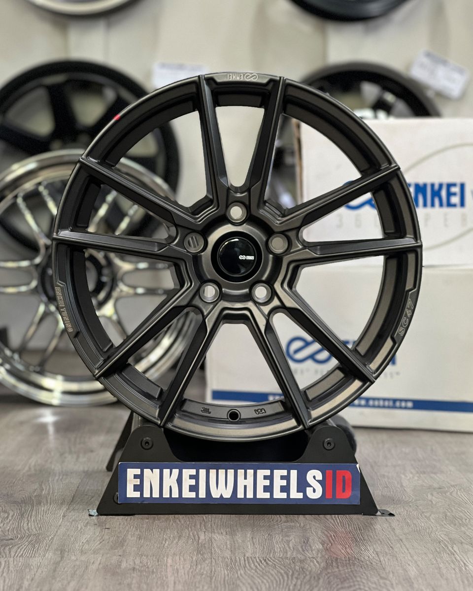 Enkei SC47 17 Dark Gunmetal