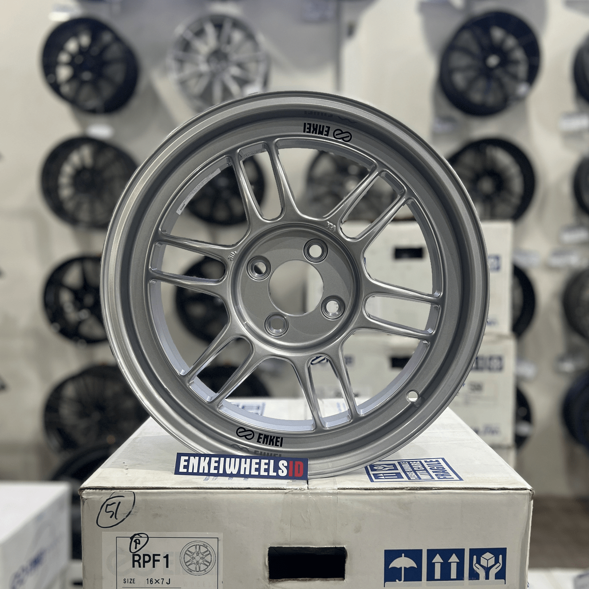 Enkei RPF1 16 Silver