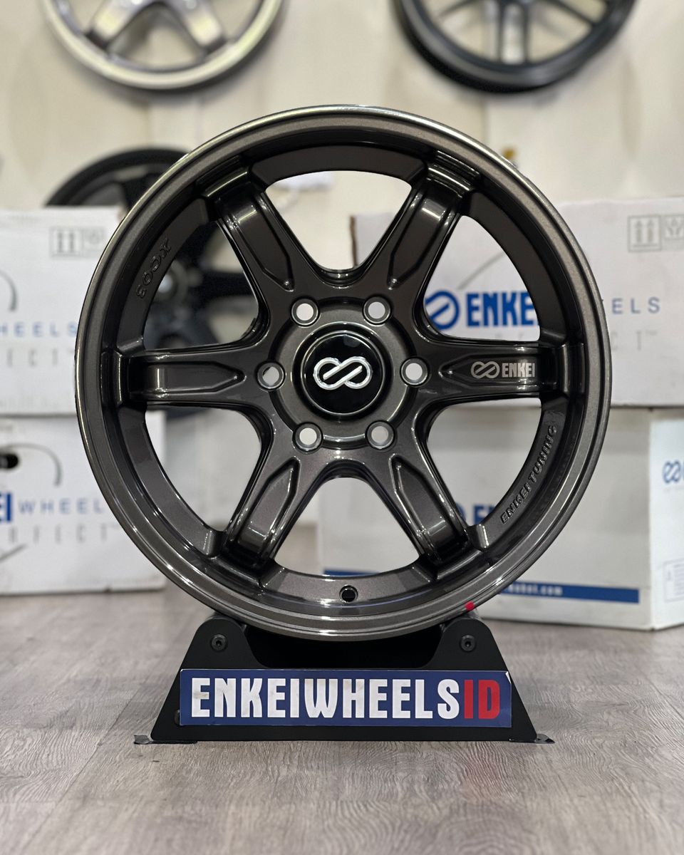 Enkei XC03 18 Gloss Gunmetal